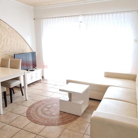 Apartment Damijan Крк Екстер'єр фото