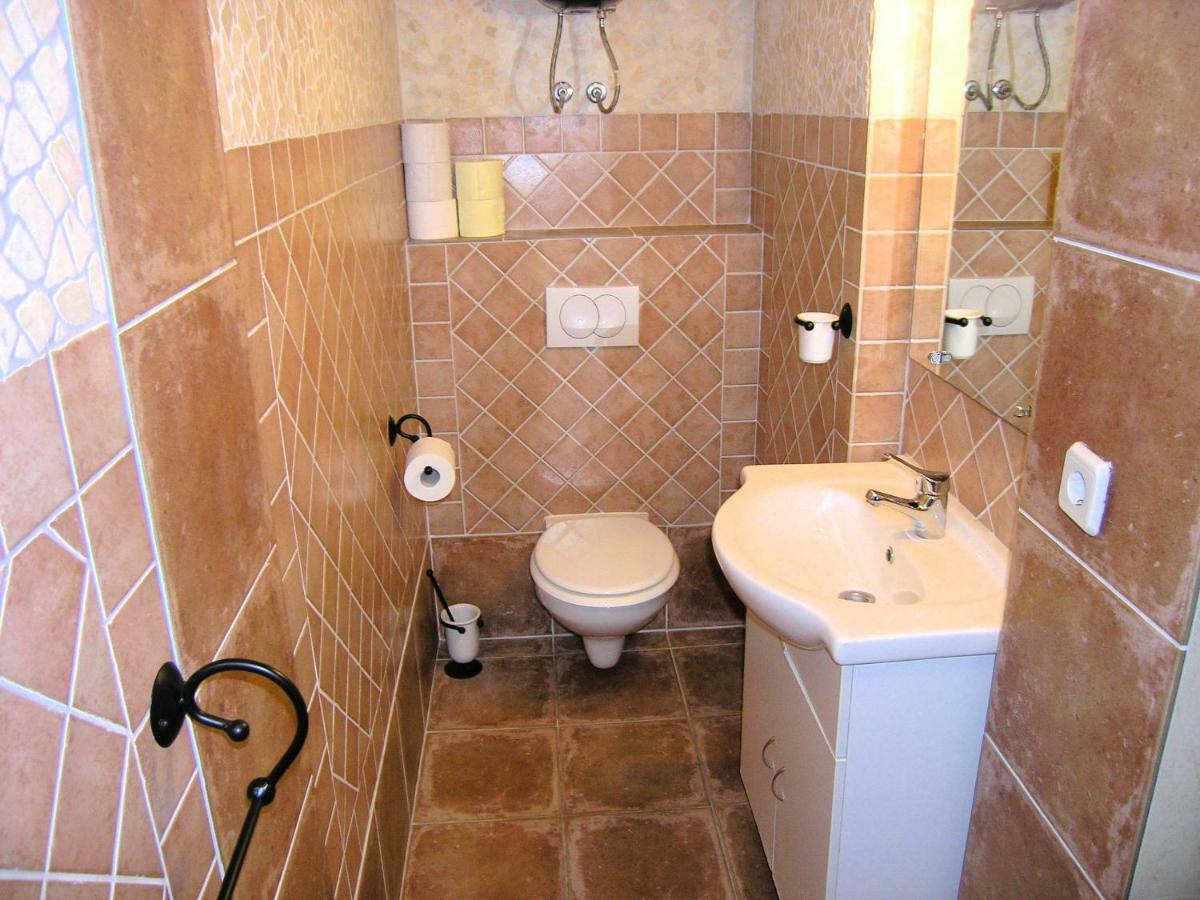Apartment Damijan Крк Екстер'єр фото